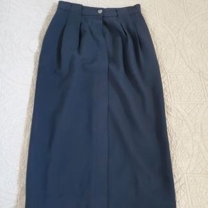 Wool skirt